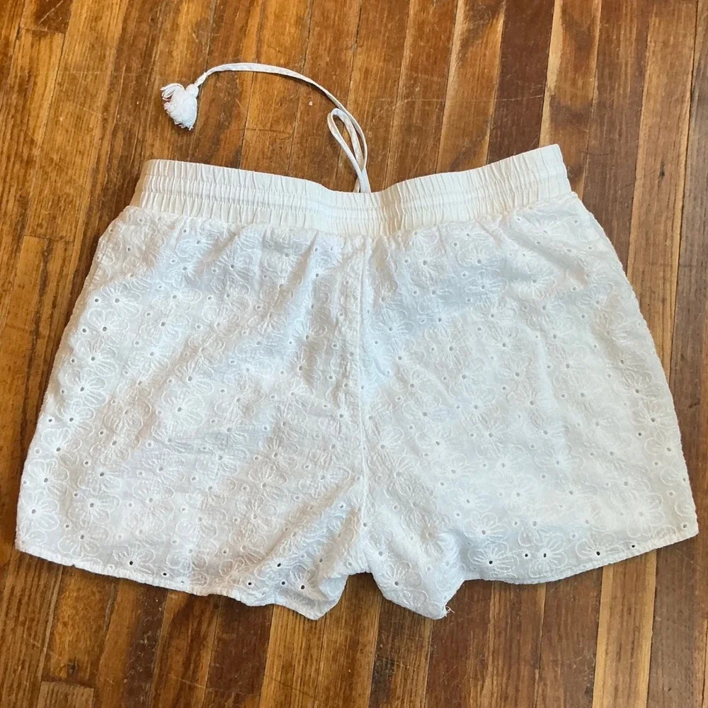 Stella Parker White Cotton Eyelet Shorts Elastic Waist Tassel Drawstring‎ S
